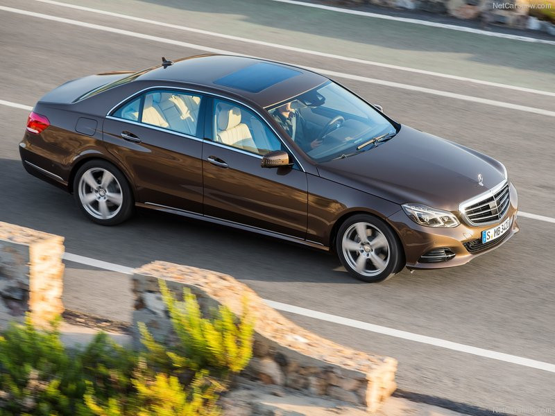 Mercedes-Benz E-Class фото 102564