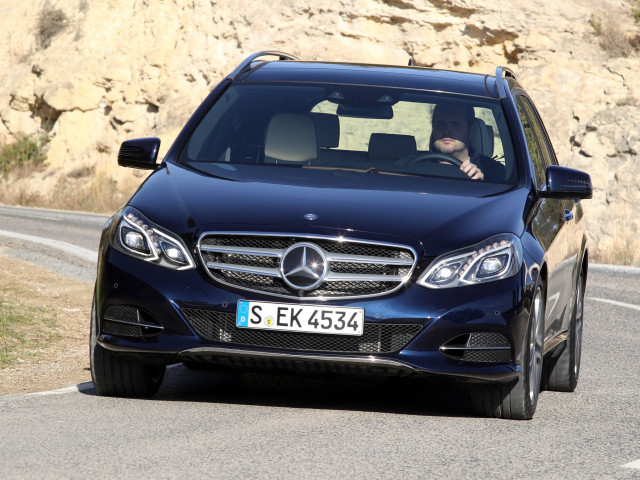 Mercedes-Benz E-Class фото