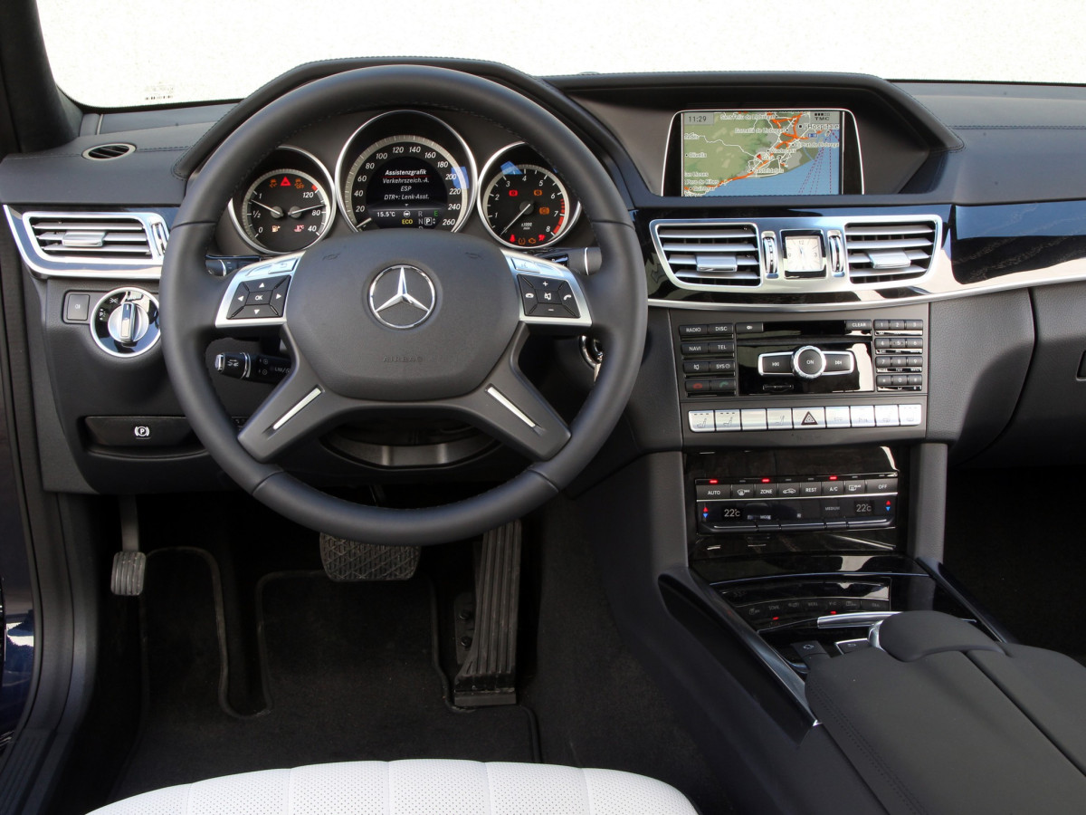 Mercedes-Benz E-Class фото 103018