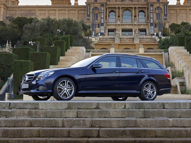 Mercedes-Benz E-Class фото