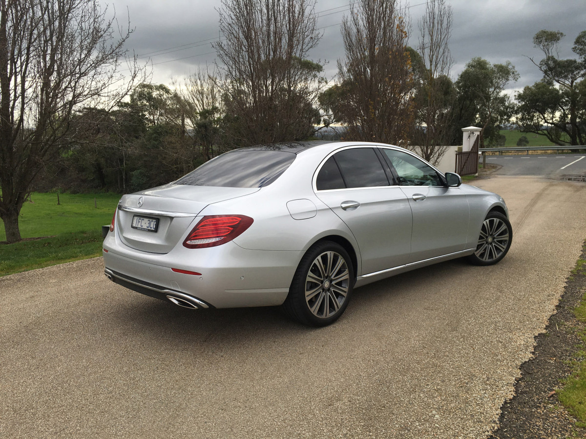 Mercedes-Benz E-Class фото 173595