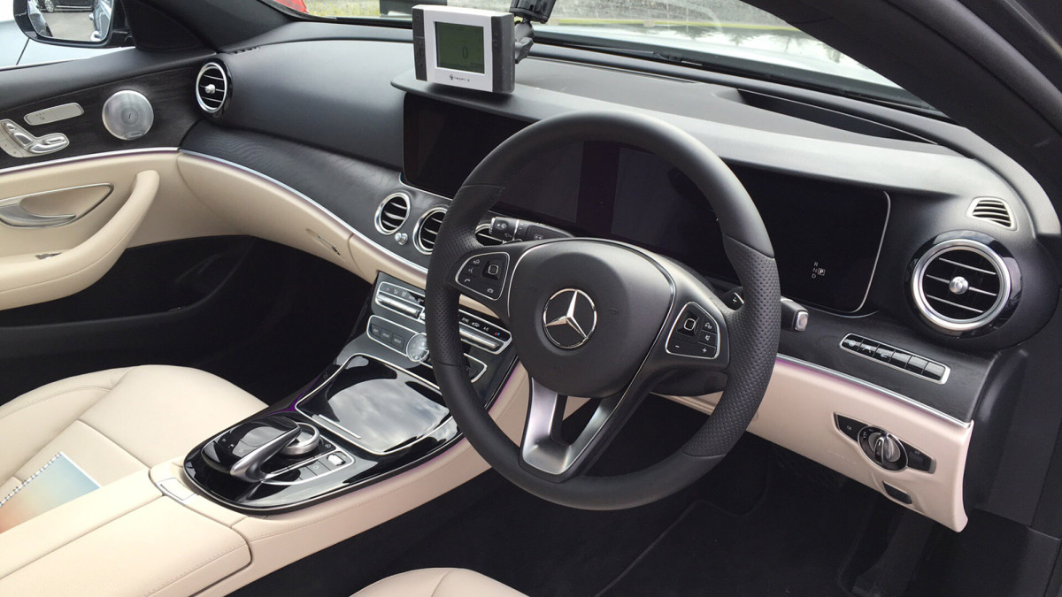 Mercedes-Benz E-Class фото 173596