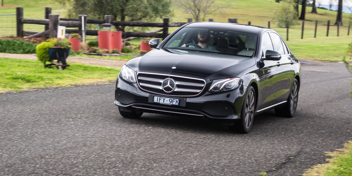 Mercedes-Benz E-Class фото 175930