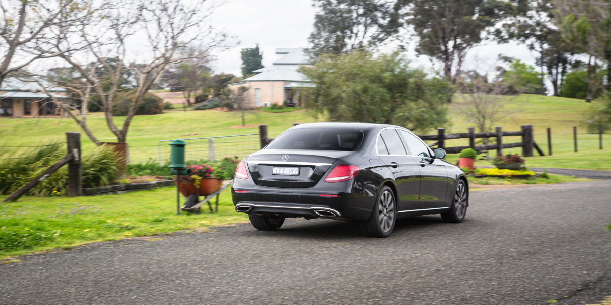 Mercedes-Benz E-Class фото 175931