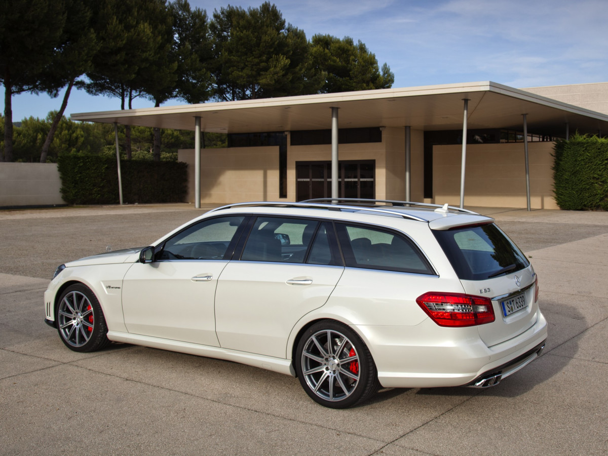 Mercedes-Benz E63 AMG Estate фото 101029