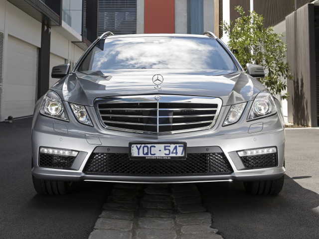 Mercedes-Benz E63 AMG фото