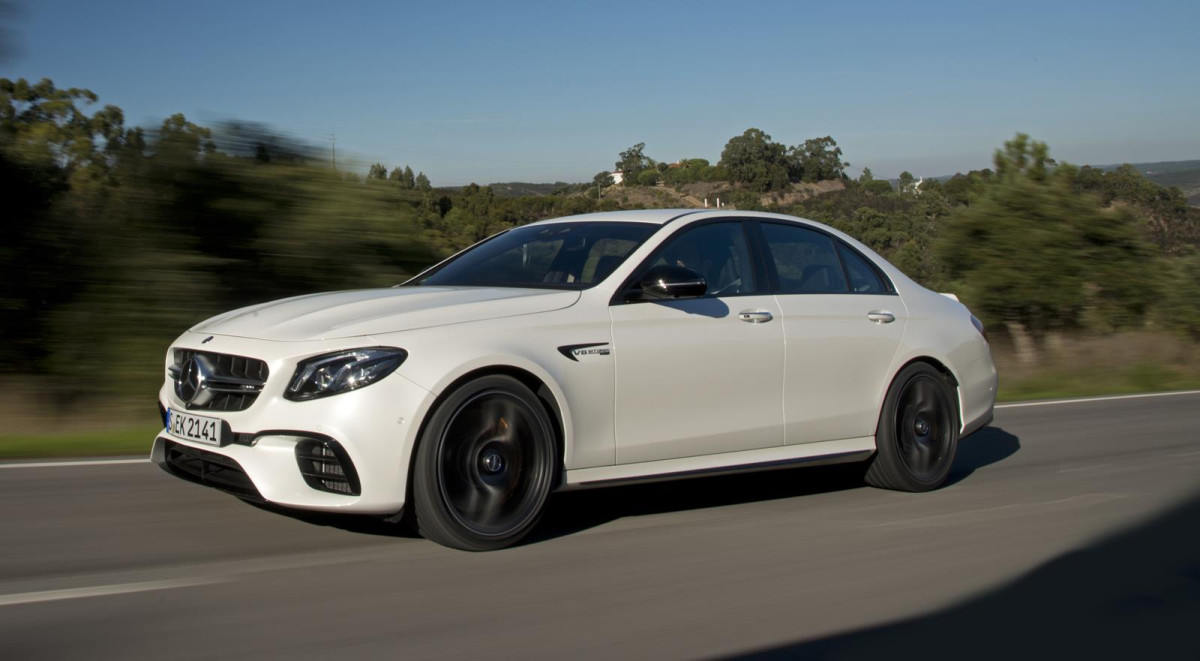 Mercedes-Benz E63 AMG фото 178138