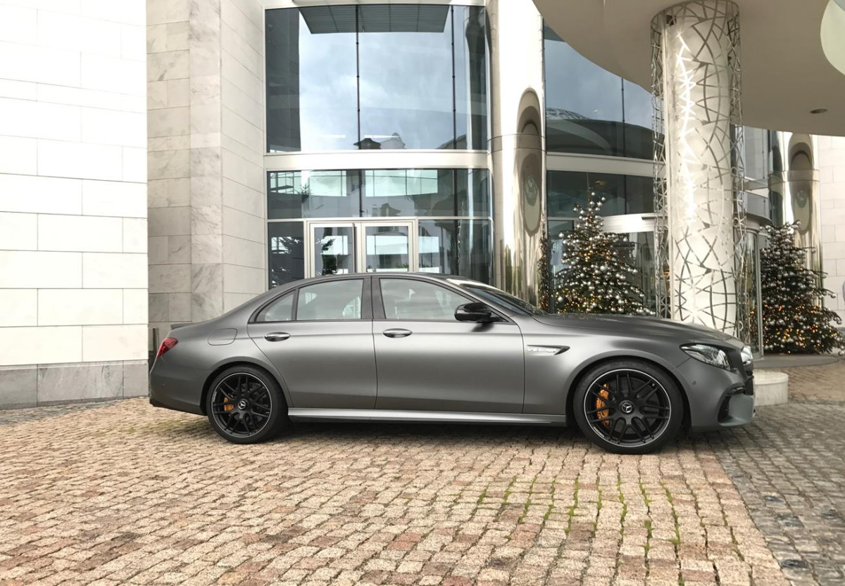 Mercedes-Benz E63 AMG фото 178142