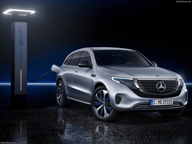 Mercedes-Benz EQC фото