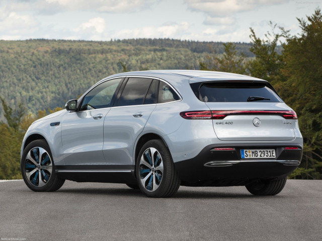 Mercedes-Benz EQC фото