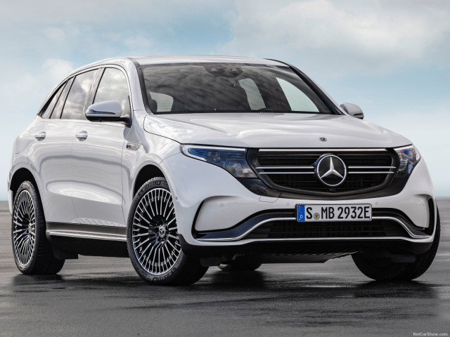 Mercedes-Benz EQC фото