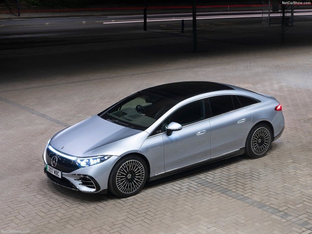 Mercedes-Benz EQS фото
