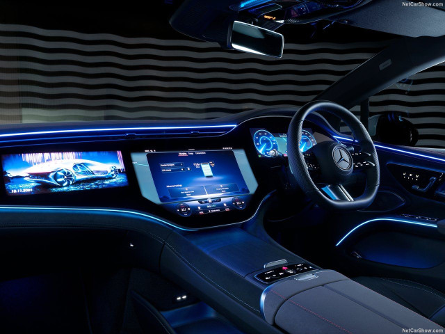 Mercedes-Benz EQS фото