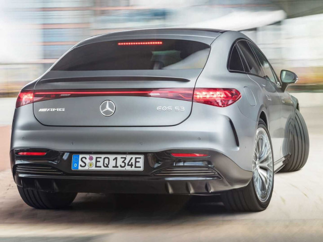 Mercedes-Benz EQS фото