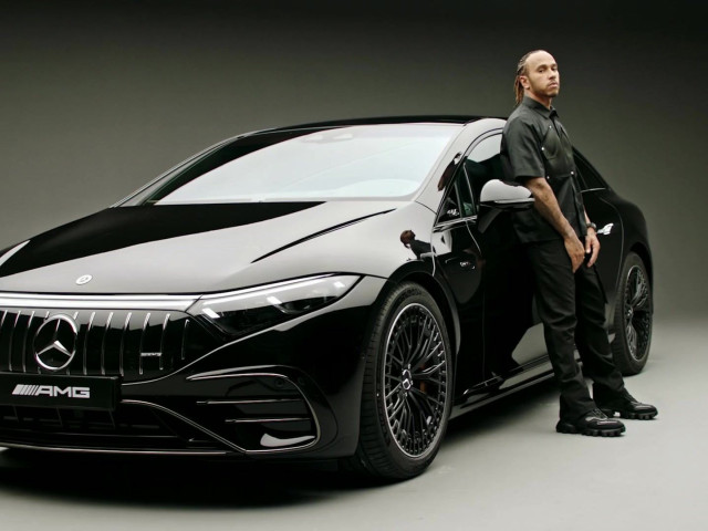 Mercedes-Benz EQS фото