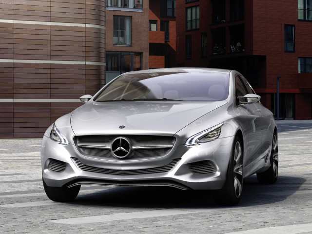 Mercedes-Benz F800 фото