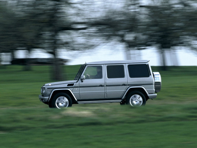 Mercedes-Benz G-Class фото