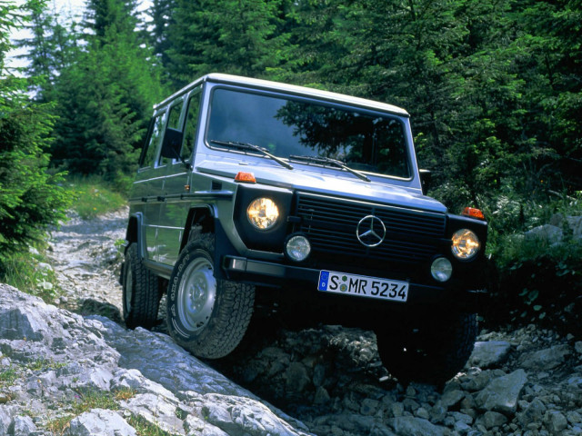 Mercedes-Benz G-Class фото