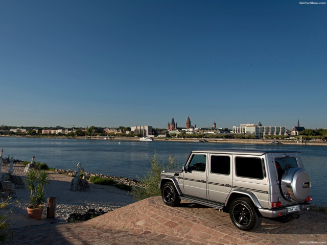 Mercedes-Benz G-Class фото