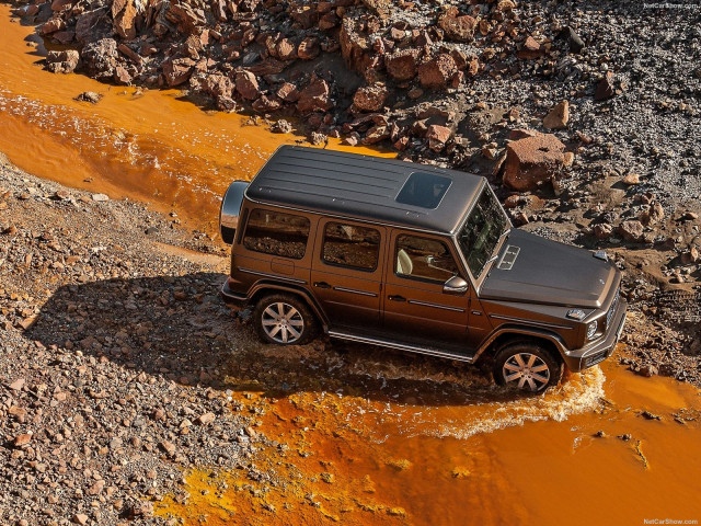 Mercedes-Benz G-Class фото