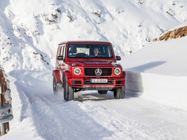 Mercedes-Benz G-Class фото