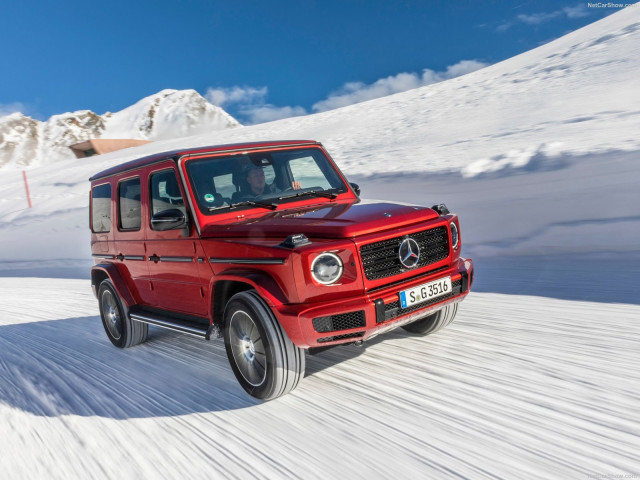 Mercedes-Benz G-Class фото