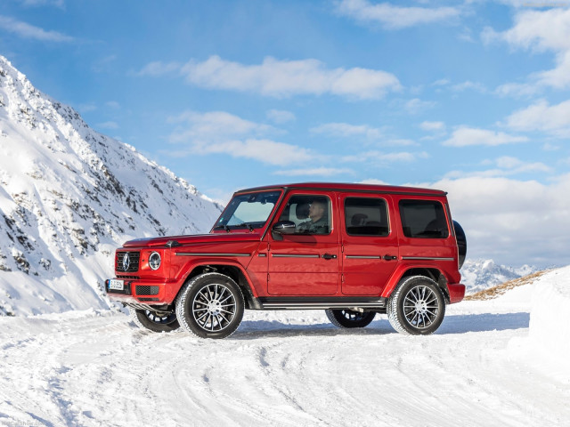 Mercedes-Benz G-Class фото