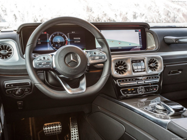 Mercedes-Benz G-Class фото