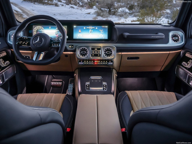 Mercedes-Benz G-Class фото