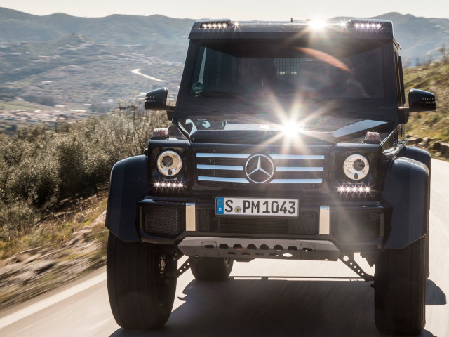 Mercedes-Benz G500 фото