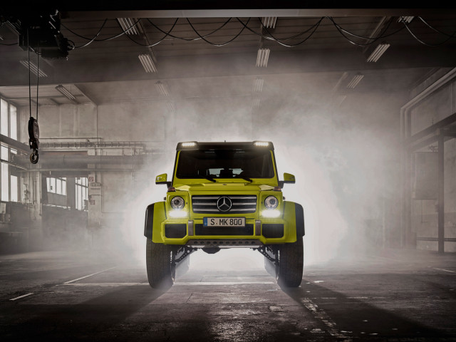 Mercedes-Benz G500 фото