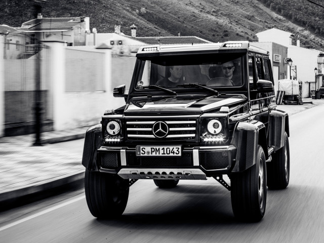 Mercedes-Benz G500 фото