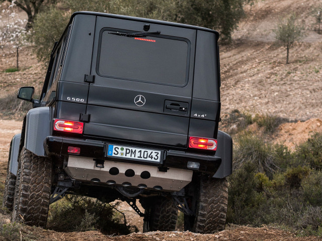 Mercedes-Benz G500 фото