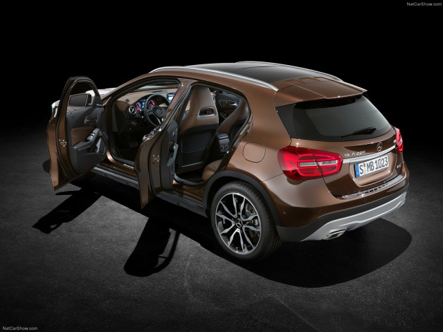 Mercedes-Benz GLA фото