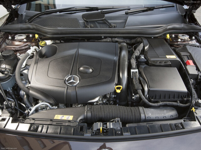 Mercedes-Benz GLA фото