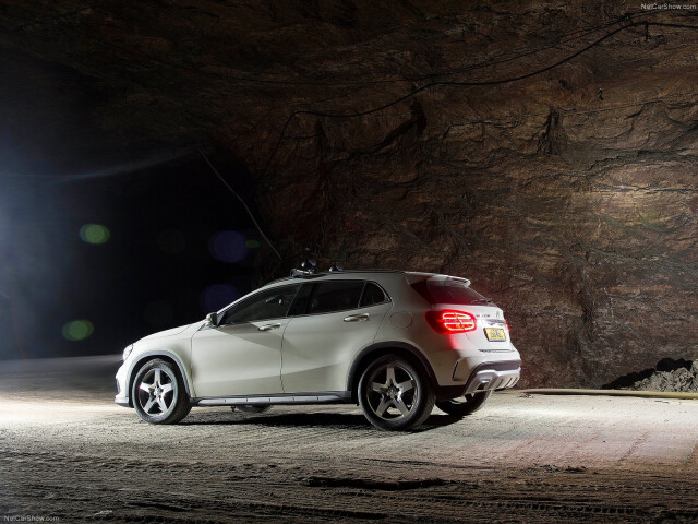 Mercedes-Benz GLA фото