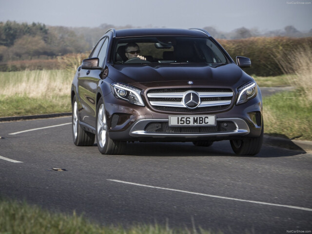 Mercedes-Benz GLA фото