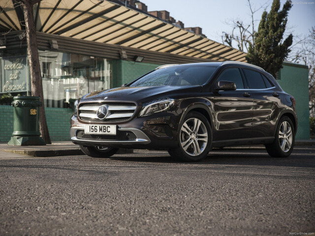 Mercedes-Benz GLA фото