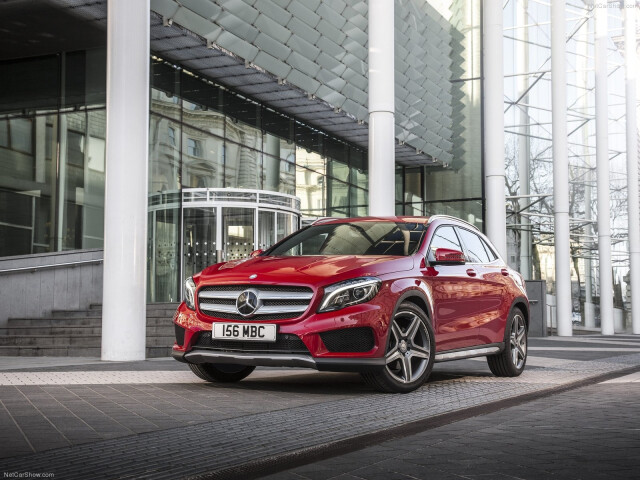 Mercedes-Benz GLA фото
