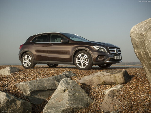Mercedes-Benz GLA фото