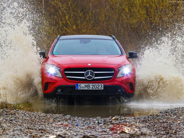 Mercedes-Benz GLA фото