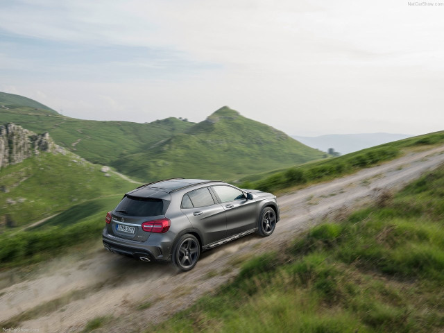 Mercedes-Benz GLA фото