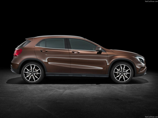 Mercedes-Benz GLA фото