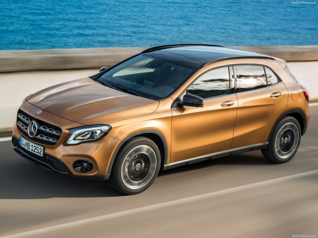 Mercedes-Benz GLA фото