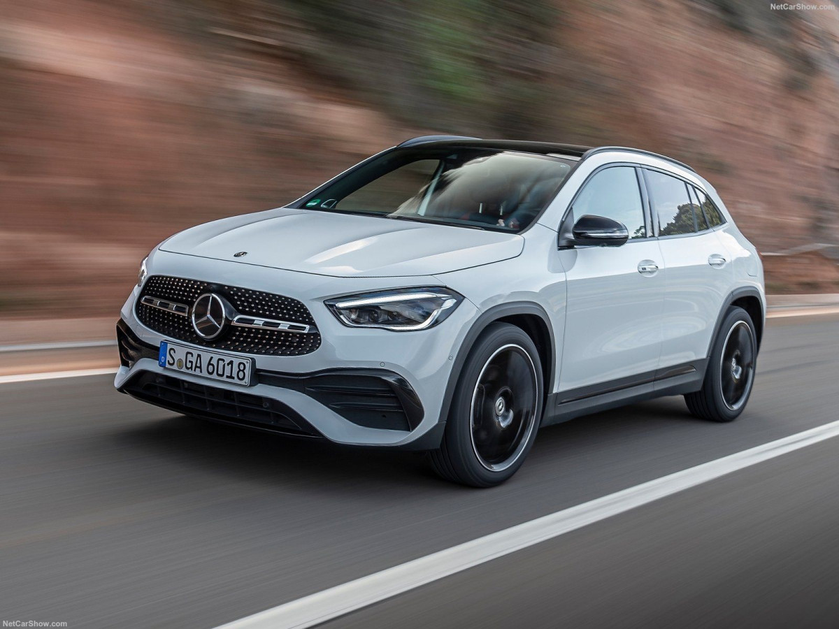 Mercedes-Benz GLA фото 204397