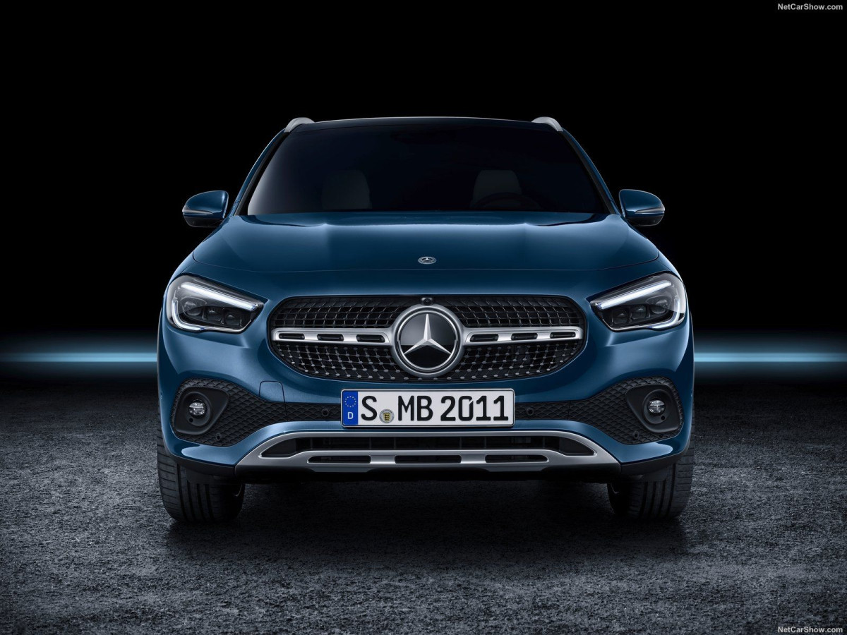 Mercedes-Benz GLA фото 204411