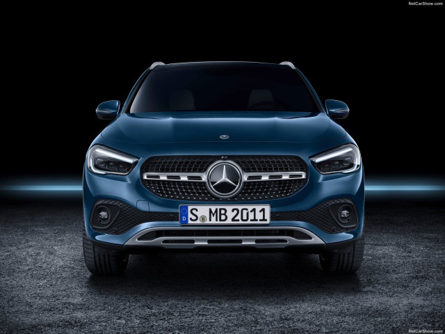 Mercedes-Benz GLA фото