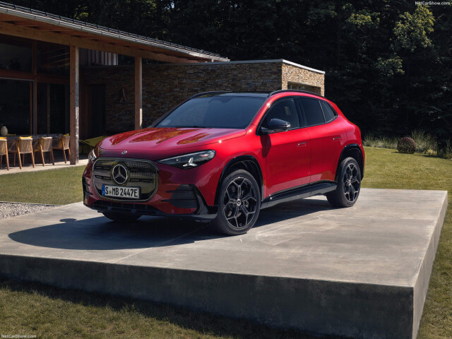 Mercedes-Benz GLA фото