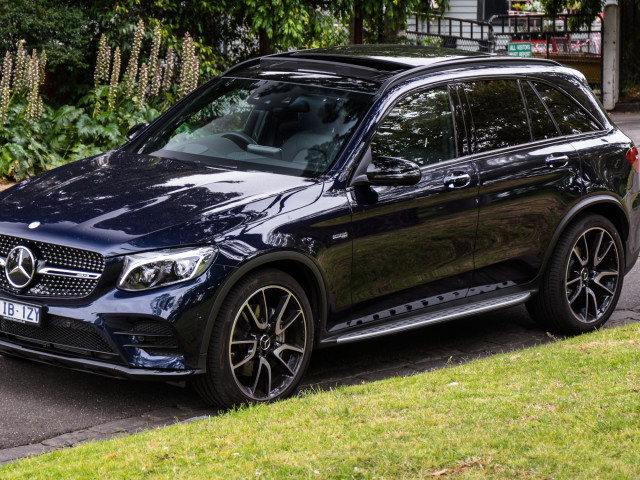 Mercedes-Benz GLC AMG фото