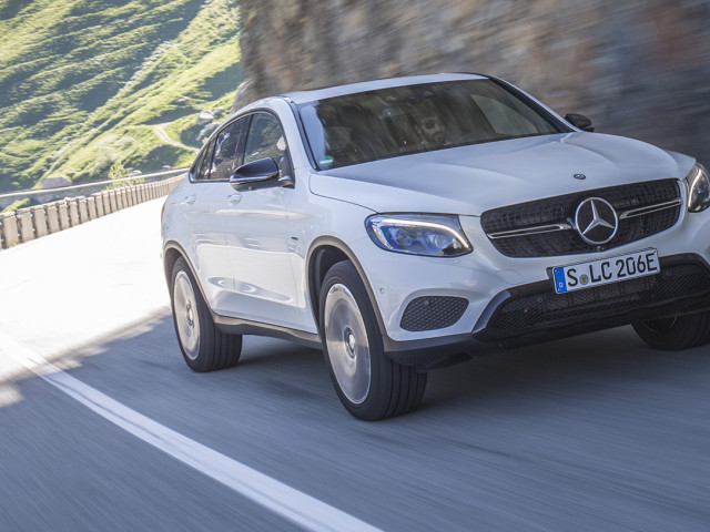 Mercedes-Benz GLC Coupe фото